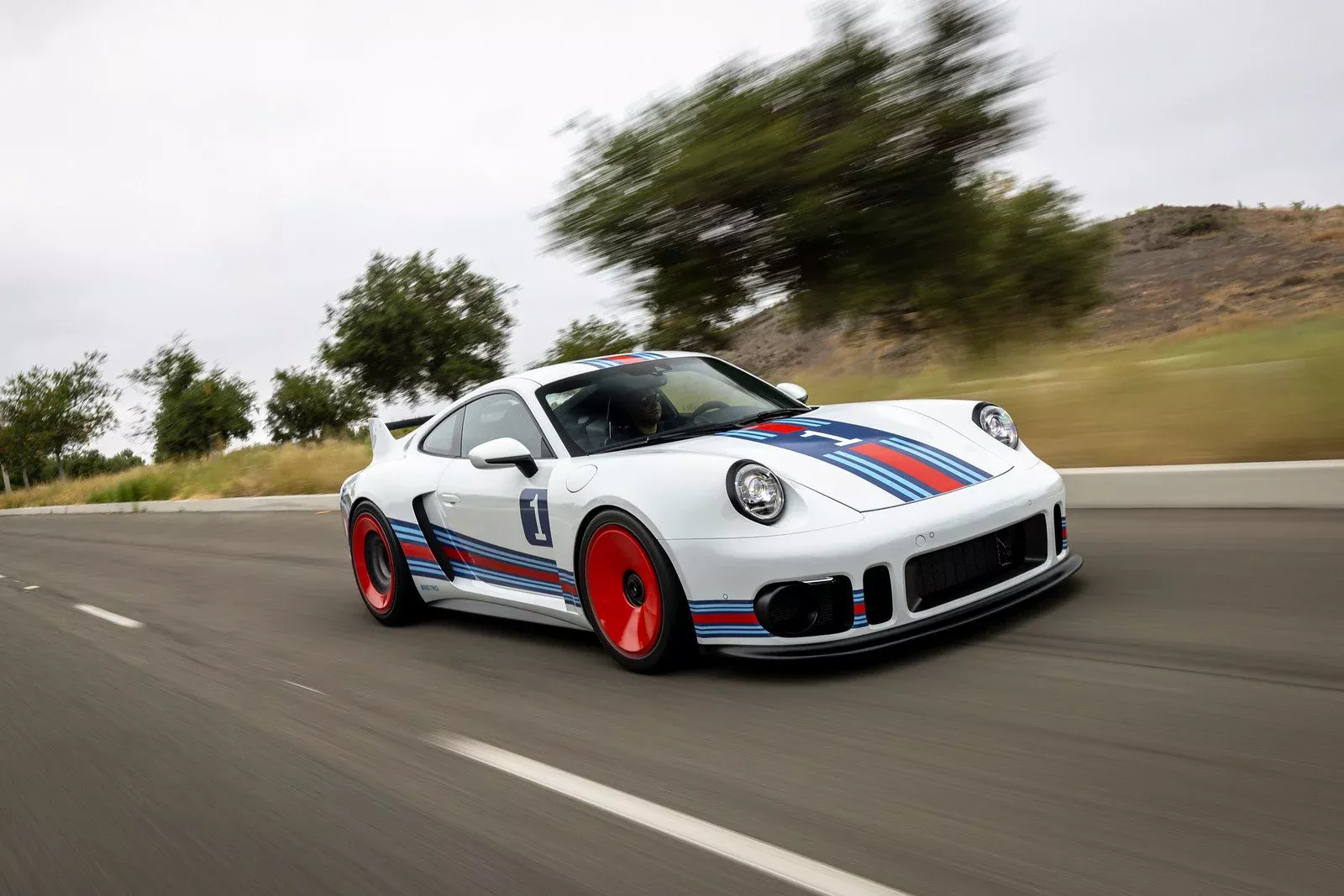 هذه أهم التدشينات الجديدة في أسبوع مونتيري للسيارات لعام 2025 40