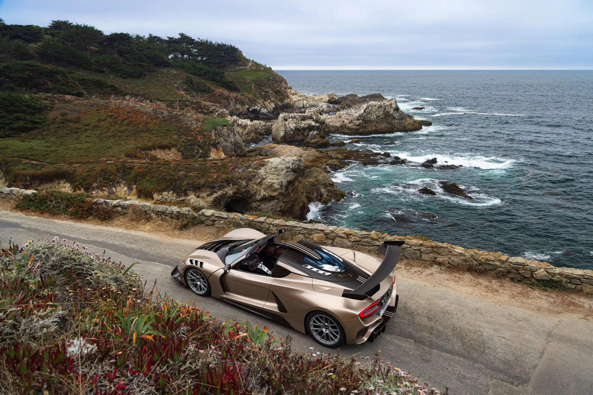 هينيسي فينوم F5 ريفولوشن الجديدة هي أقوى سيارة ناقل يدوي في التاريخ 7