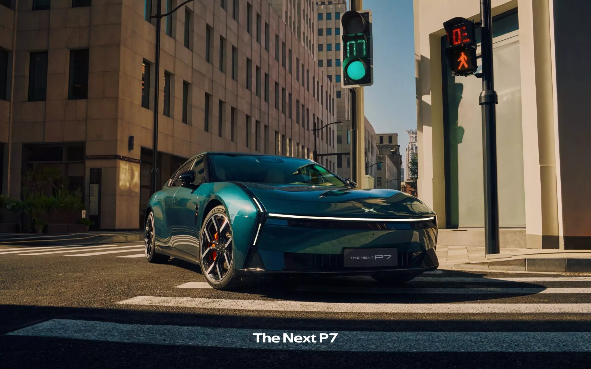 تدشين اكس بينغ P7 الجديدة بتصميم ملفت وأكبر شاشة أمامية في عالم السيارات 2