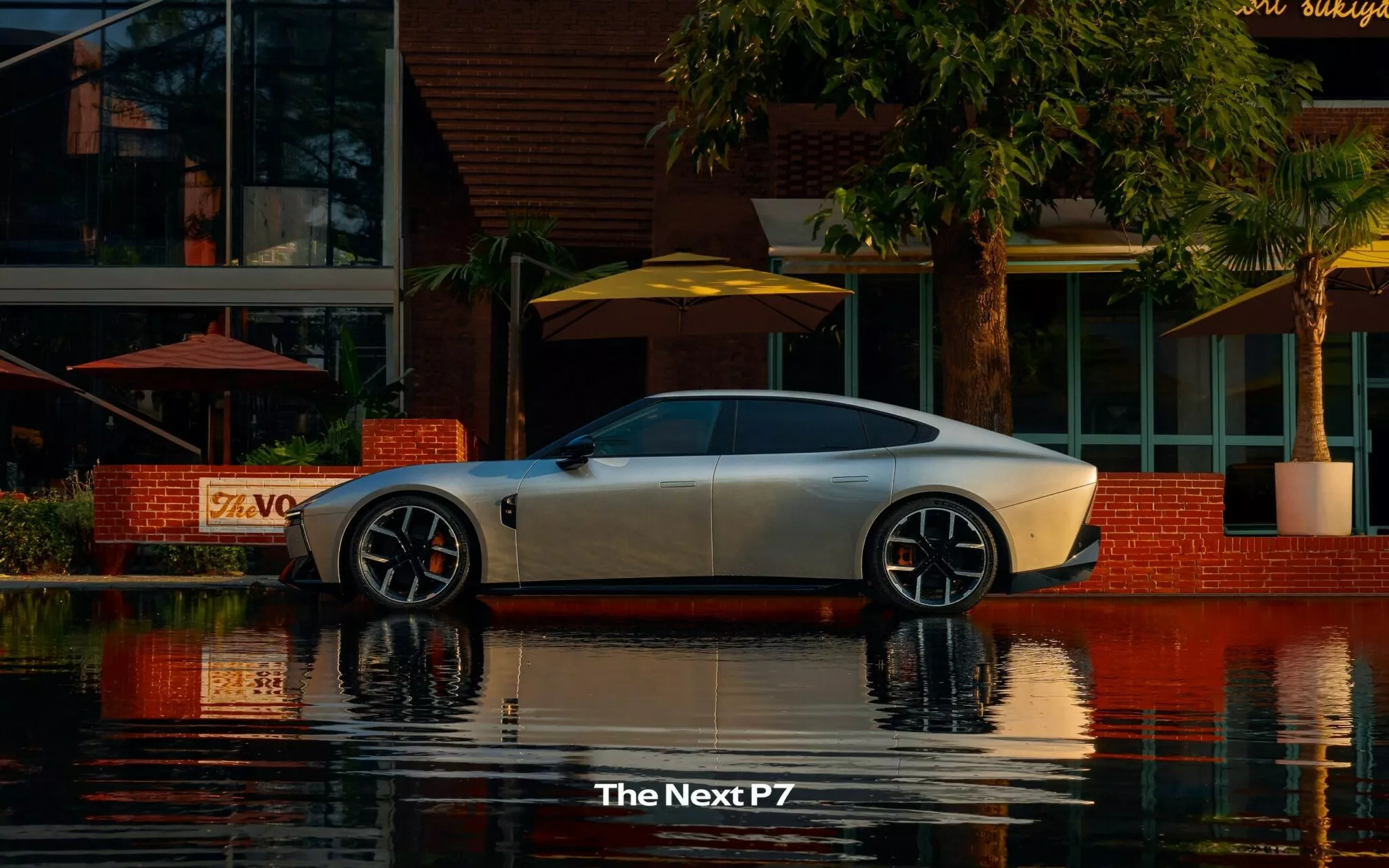 تدشين اكس بينغ P7 الجديدة بتصميم ملفت وأكبر شاشة أمامية في عالم السيارات 19