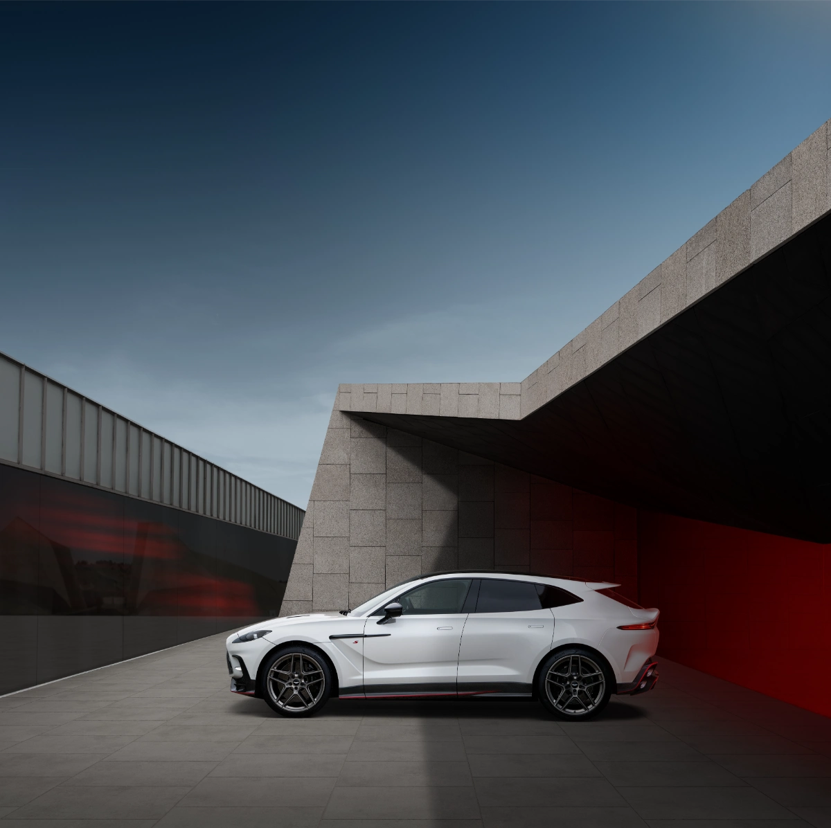 استون-مارتن-dbx-s-المربع-نت-10