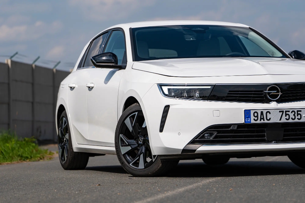 اوبل-استرا-المربع-نت-11