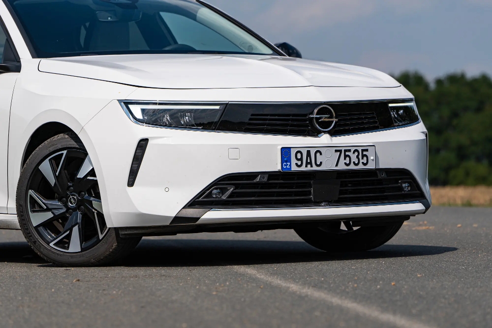 اوبل-استرا-المربع-نت-13