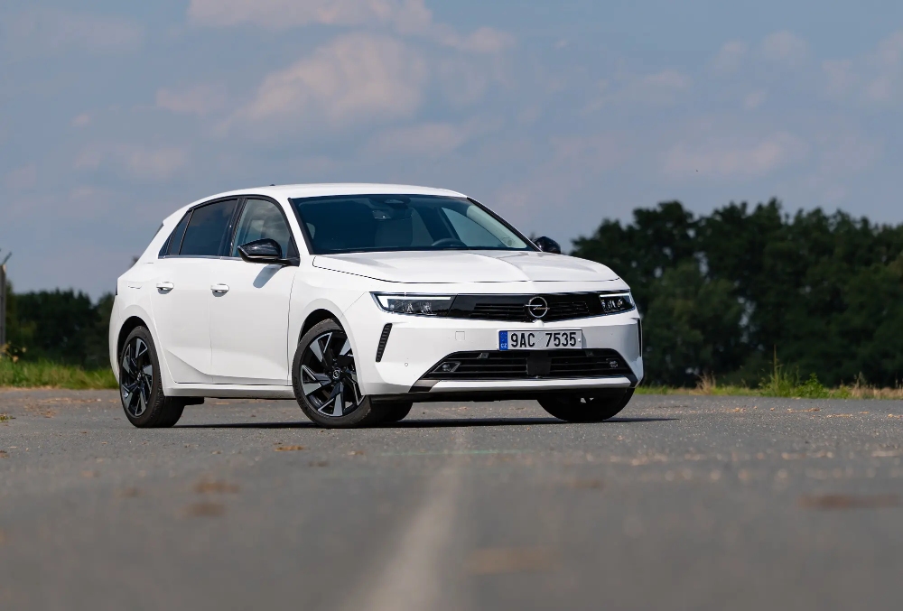 اوبل-استرا-المربع-نت-21