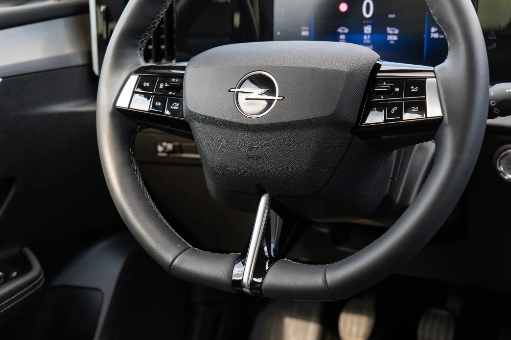 اوبل-استرا-المربع-نت-35