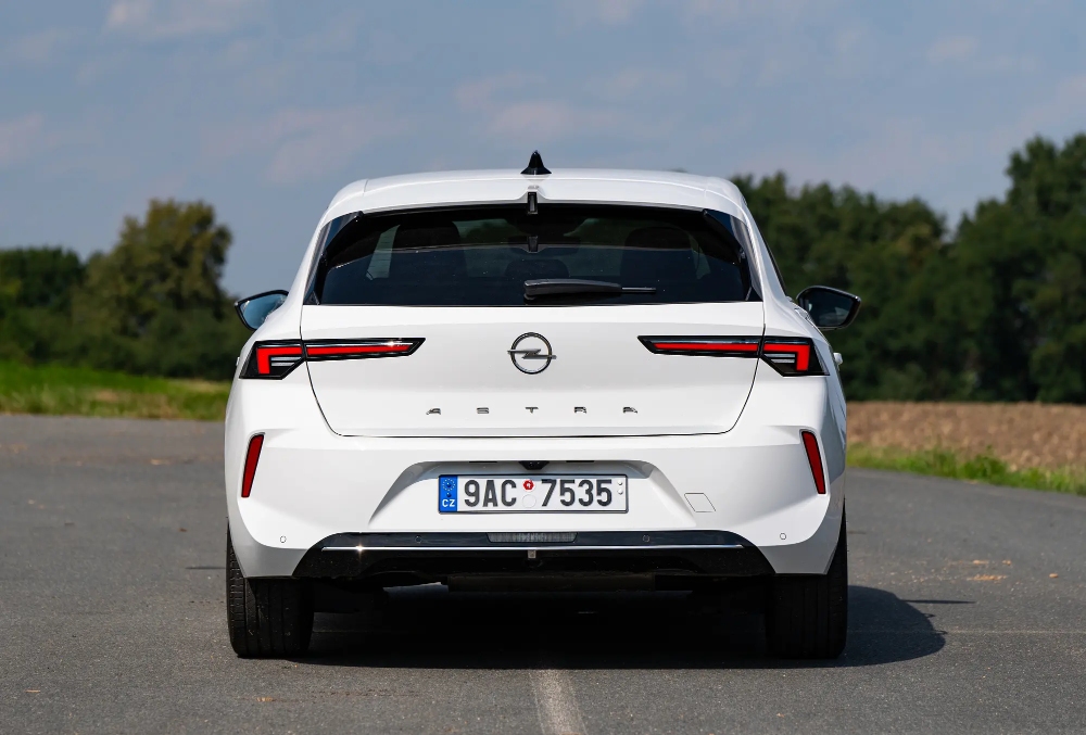 اوبل-استرا-المربع-نت-4