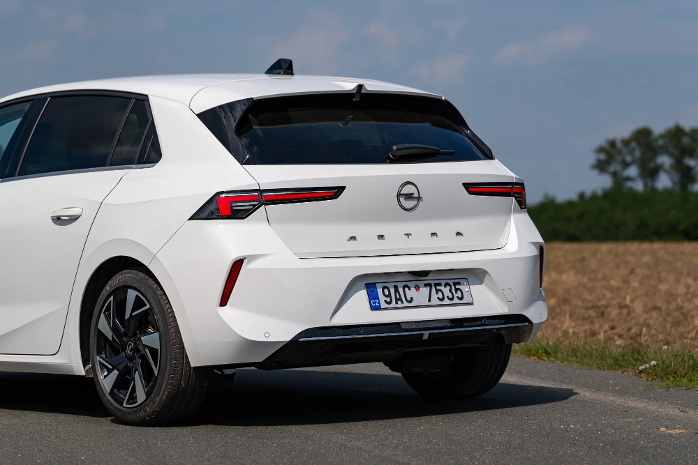 اوبل-استرا-المربع-نت-6