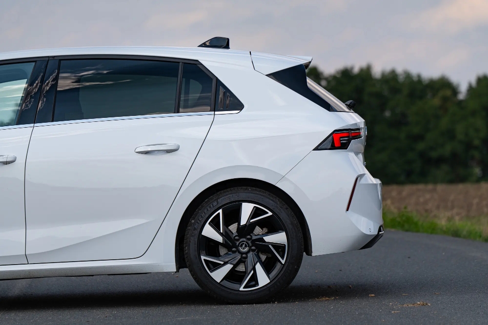 اوبل-استرا-المربع-نت-8