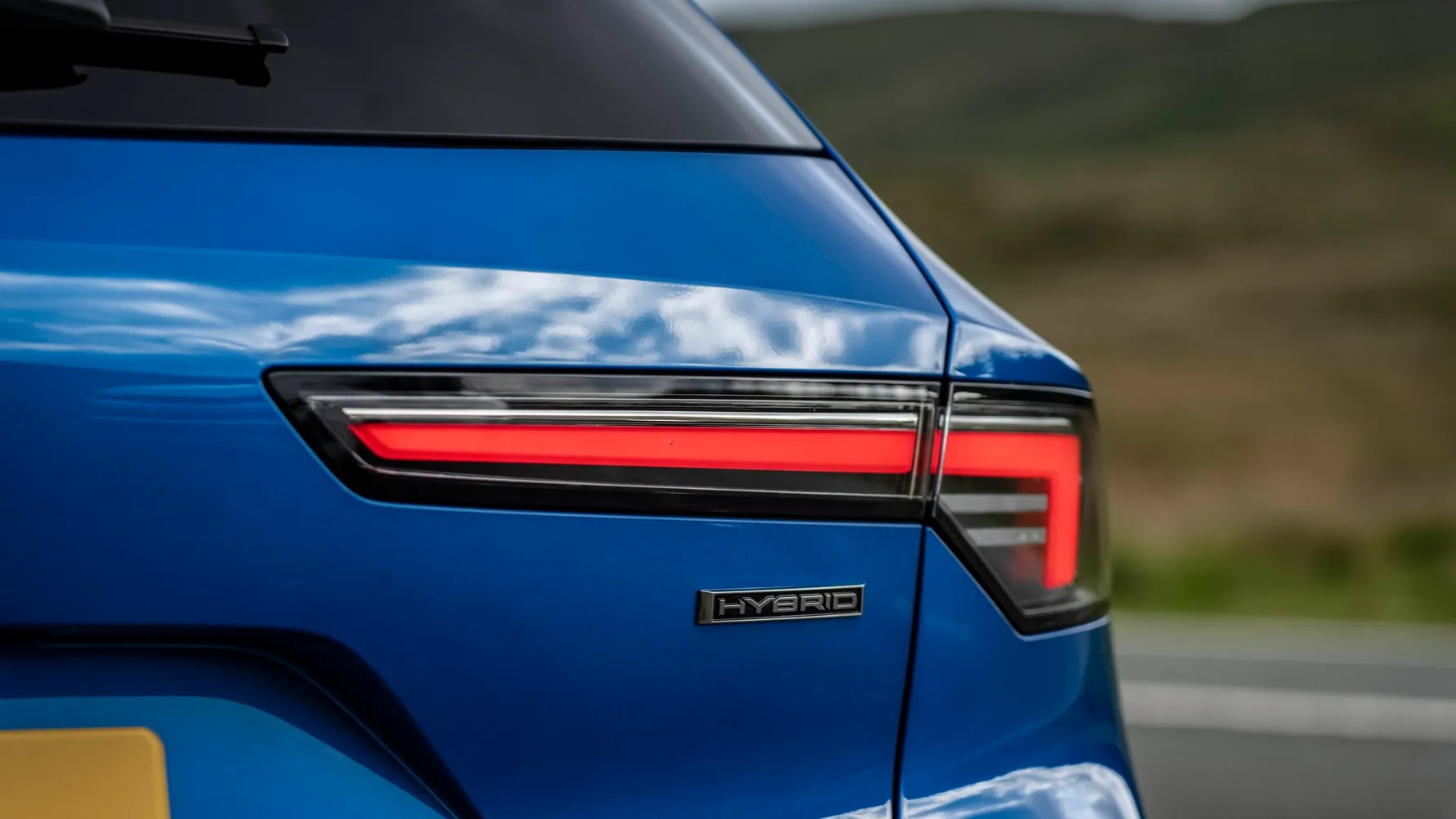 اوبل-استرا-سبورتس-تورير-المربع-نت-13