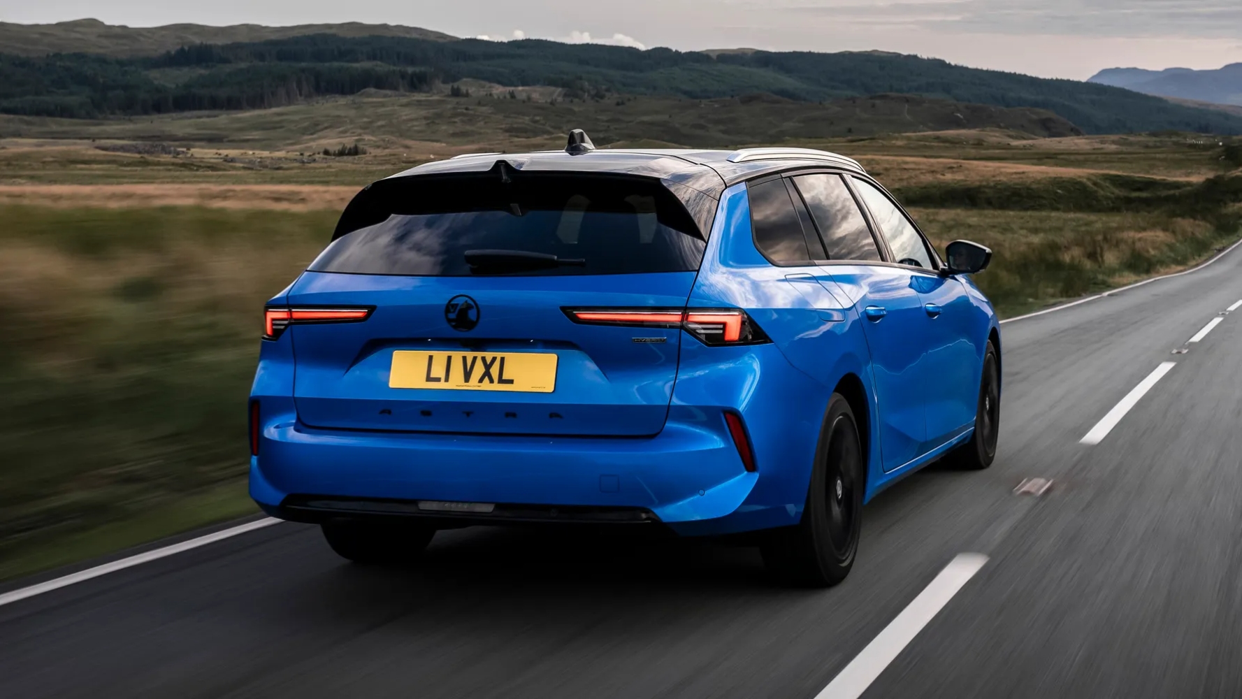 اوبل-استرا-سبورتس-تورير-المربع-نت-19