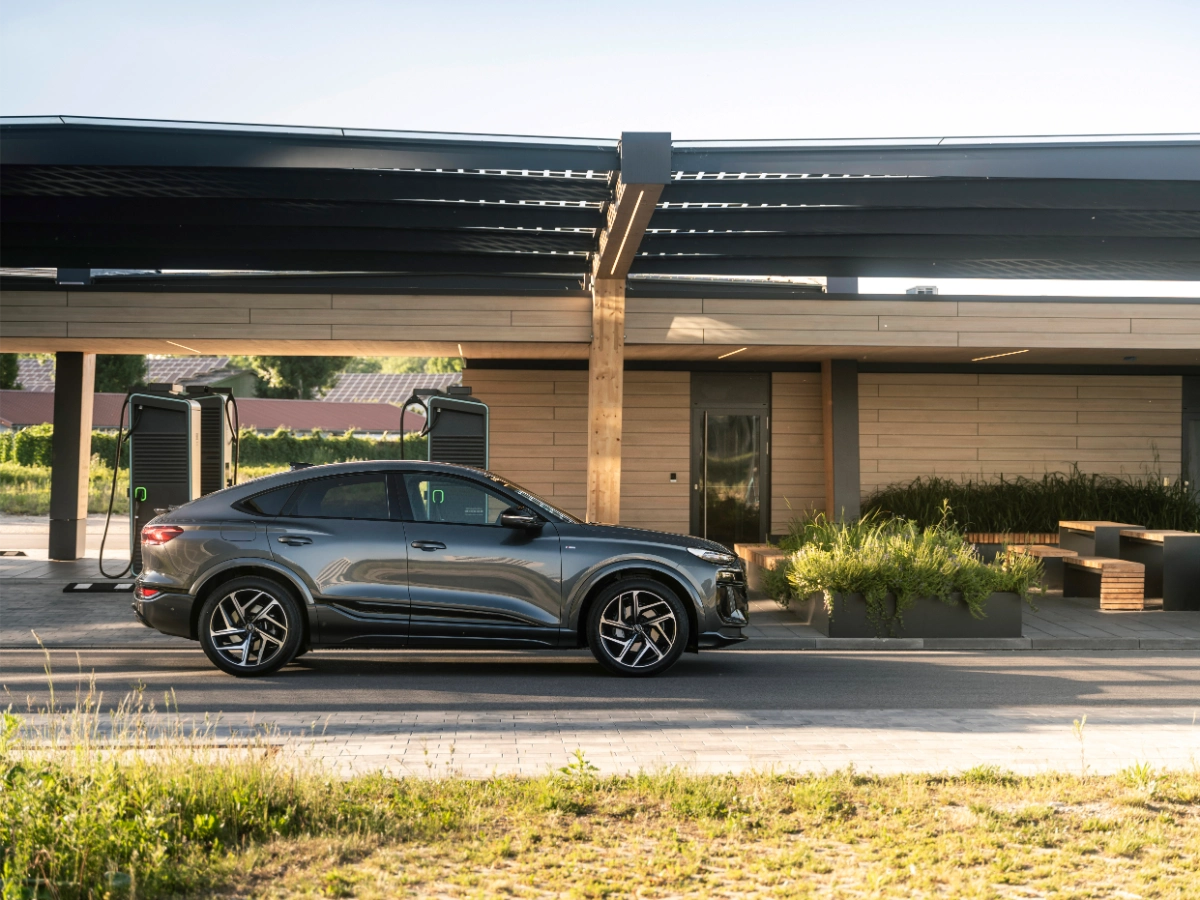 اودي-q6-e-tron-المربع-نت-16