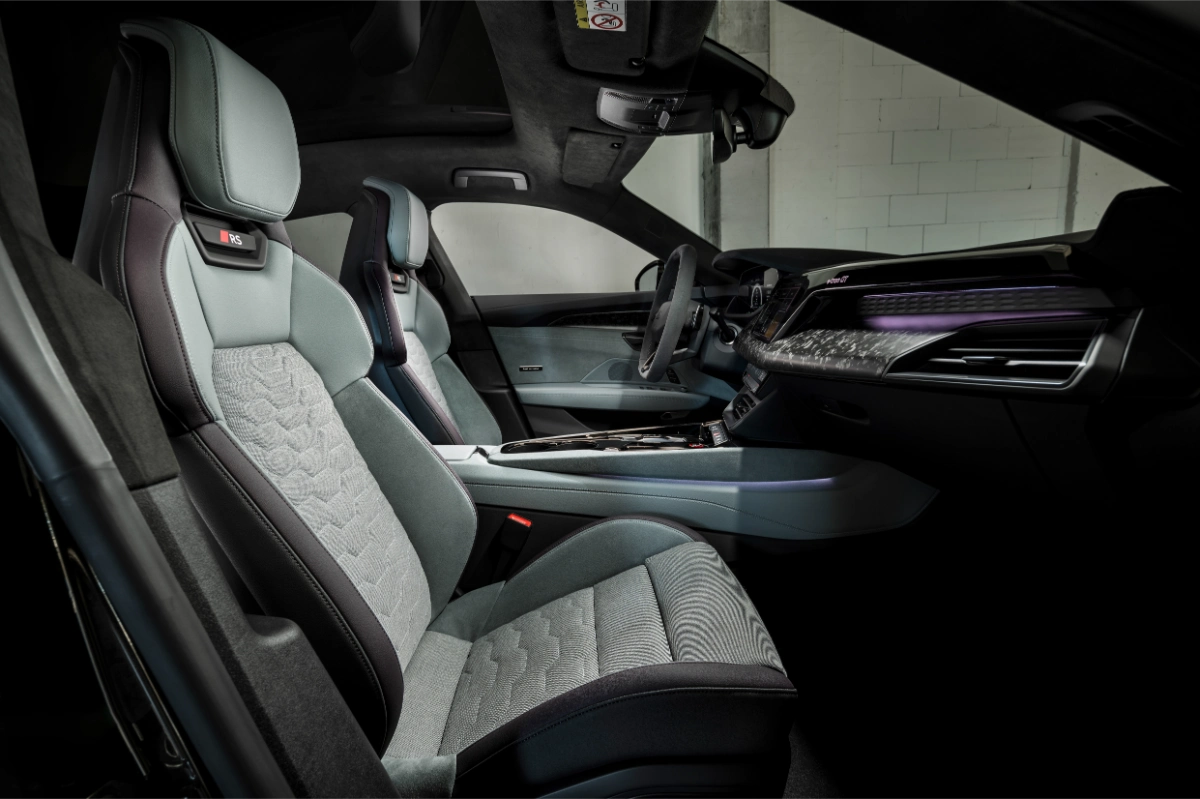 اودي-rs-e-tron-gt-performance-المربع-نت-18-3