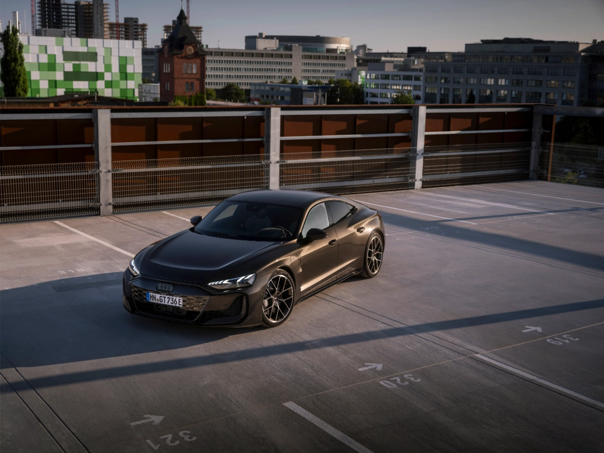 اودي-rs-e-tron-gt-performance-المربع-نت-2-3