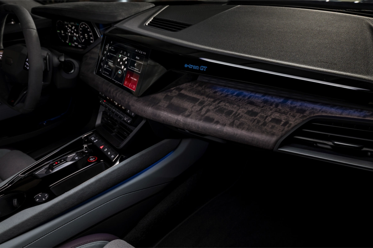 اودي-rs-e-tron-gt-performance-المربع-نت-23-2