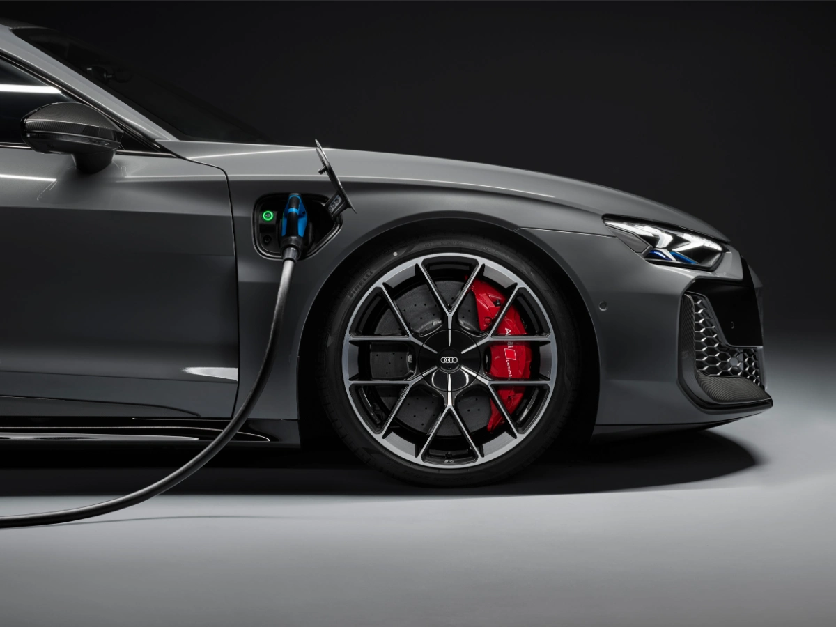 اودي-rs-e-tron-gt-المربع-نت-8