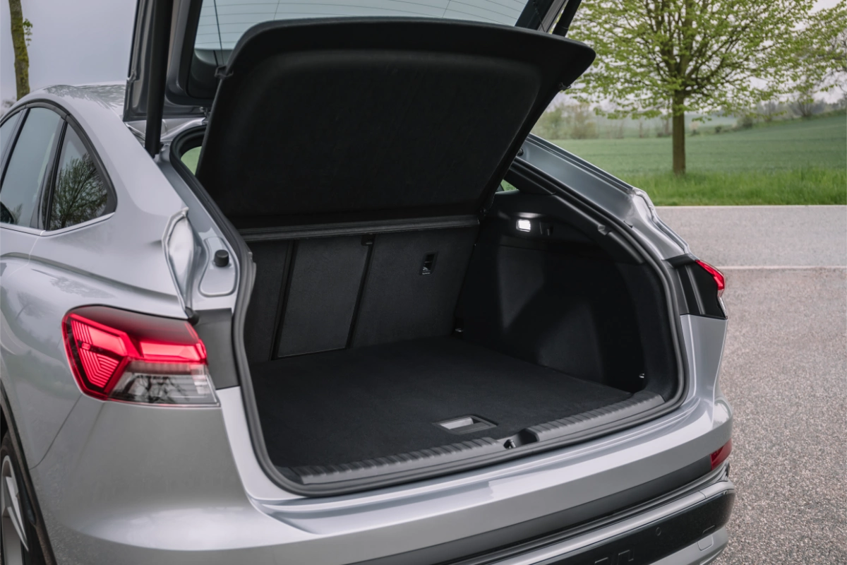 اودي-q4-etron-سبورتباك-المربع-نت-19