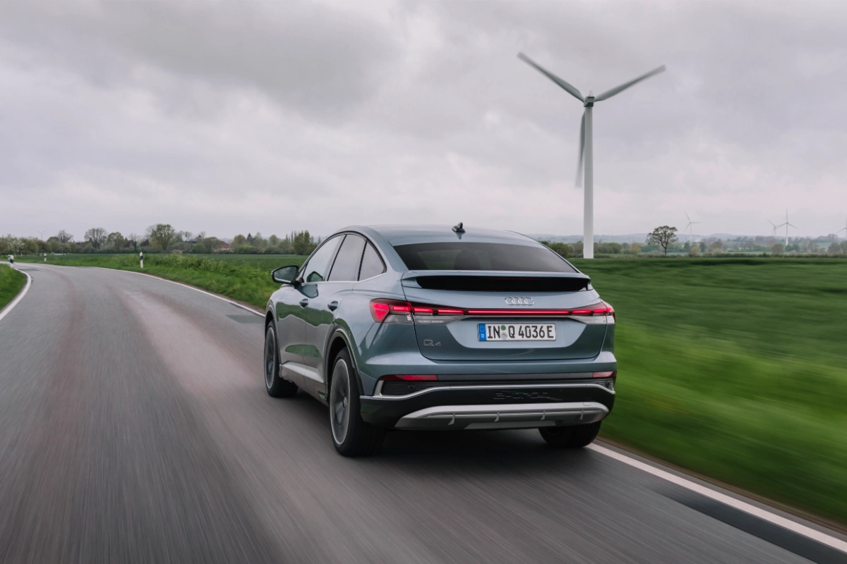 اودي-q4-etron-سبورتباك-المربع-نت-21