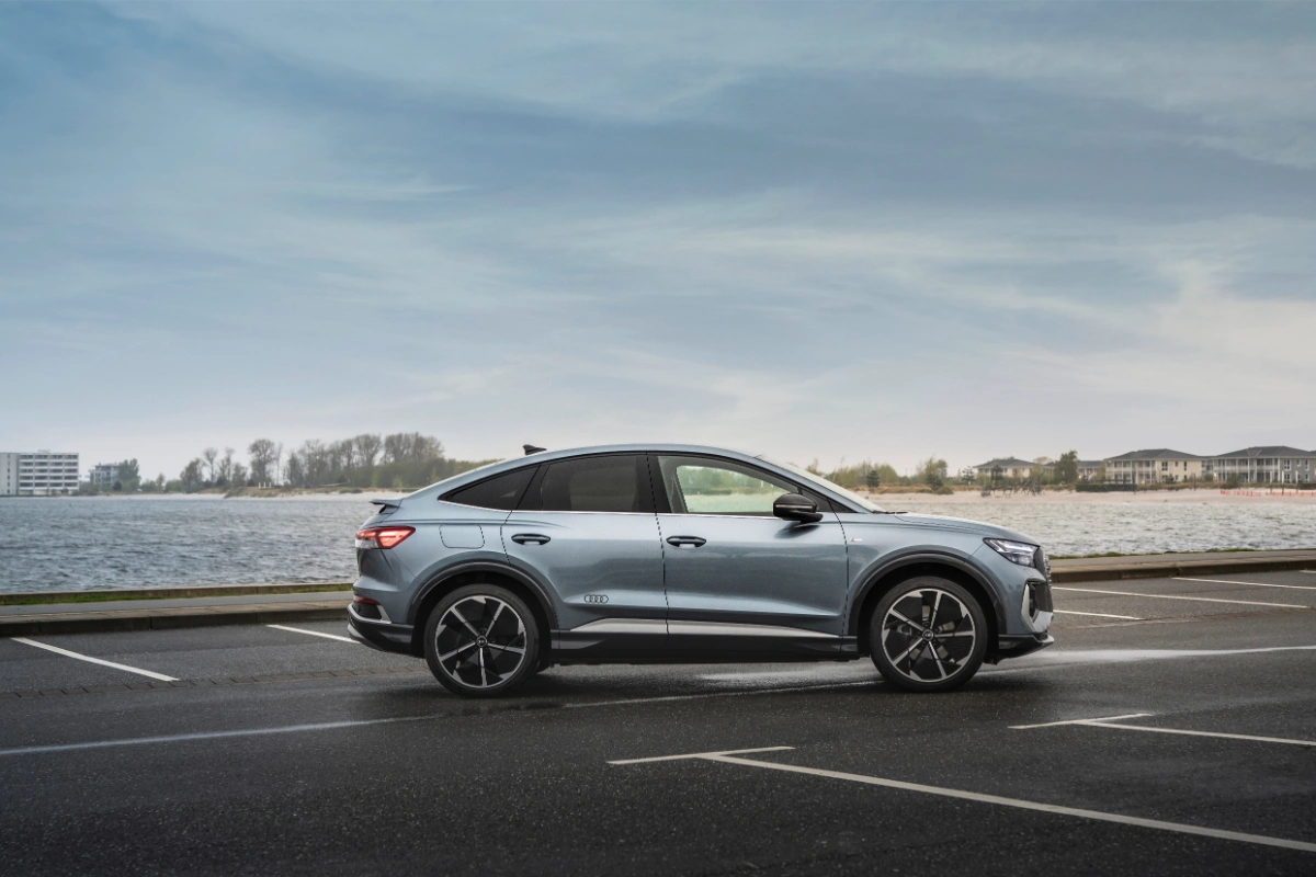 اودي-q4-etron-سبورتباك-المربع-نت-23