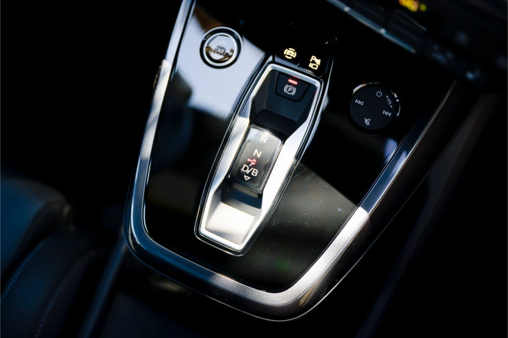 اودي-q4-etron-سبورتباك-المربع-نت-24