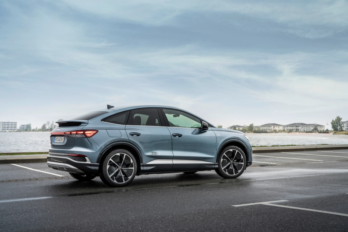 اودي-q4-etron-سبورتباك-المربع-نت-3