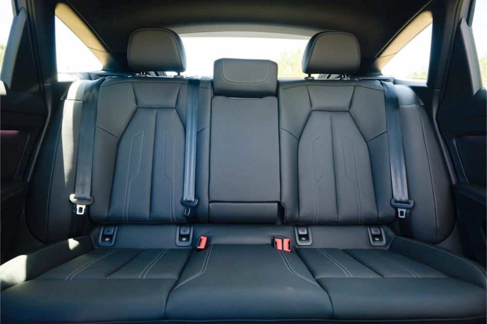 اودي-q4-etron-سبورتباك-المربع-نت-8