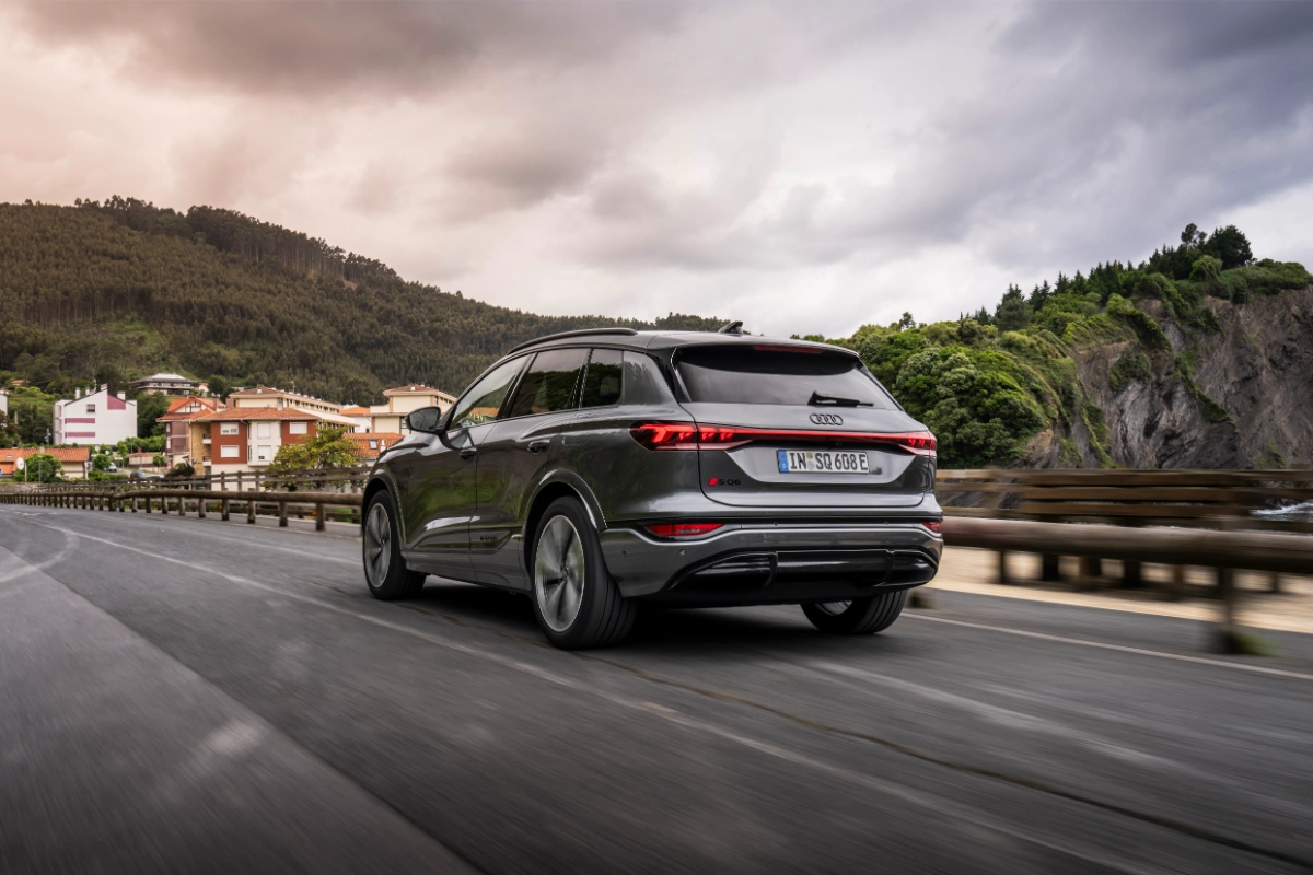 اودي-sq6-e-tron-المربع-نت-17