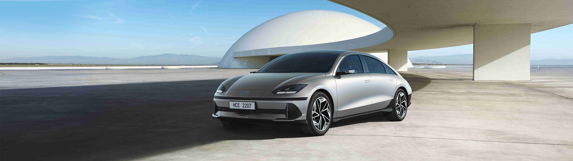 هيونداي ايونيك 6 2025.. سيدان كهربائية بتصميم لافت ومدى طويل ايونيك 6 2025 31