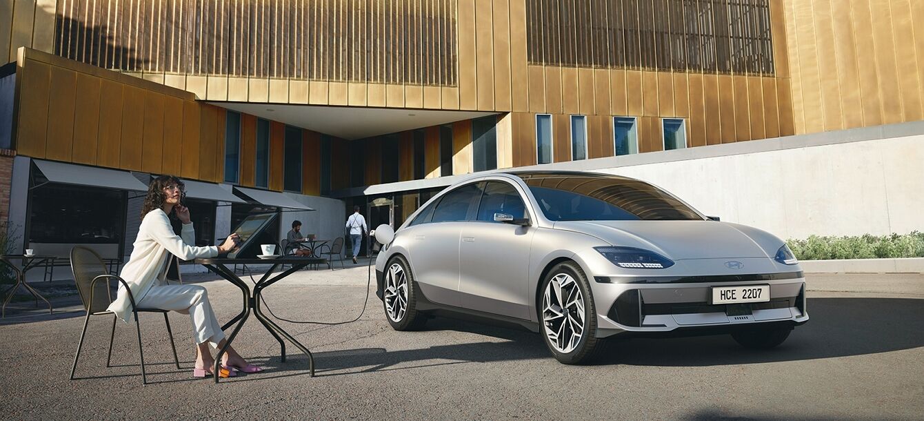 هيونداي ايونيك 6 2025.. سيدان كهربائية بتصميم لافت ومدى طويل ايونيك 6 2025 34