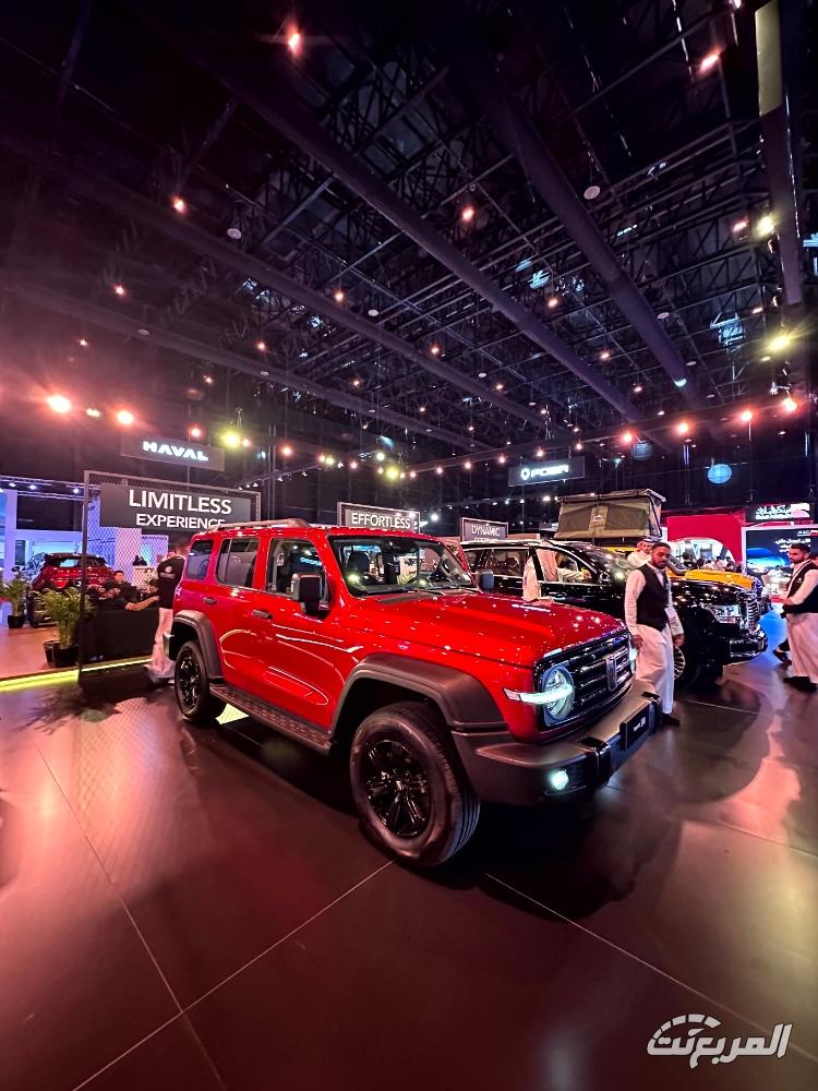 تانك 300 2025 11