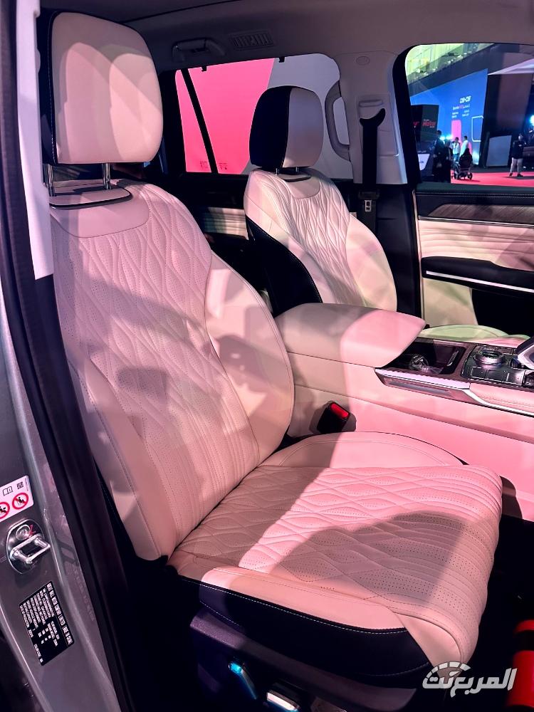 شاهد صور تانك 300 2025 الجديدة بتفاصيلها الجريئة وتصميمها القوي في السعودية صور تانك 300 2025 29