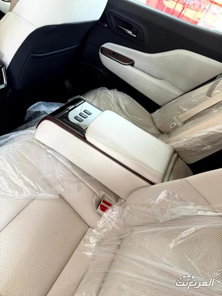 سعر تويوتا كراون 2026 في السعودية .. الفخامة اليابانية تصل إلى مستوى جديد سعر تويوتا كراون 2026 56