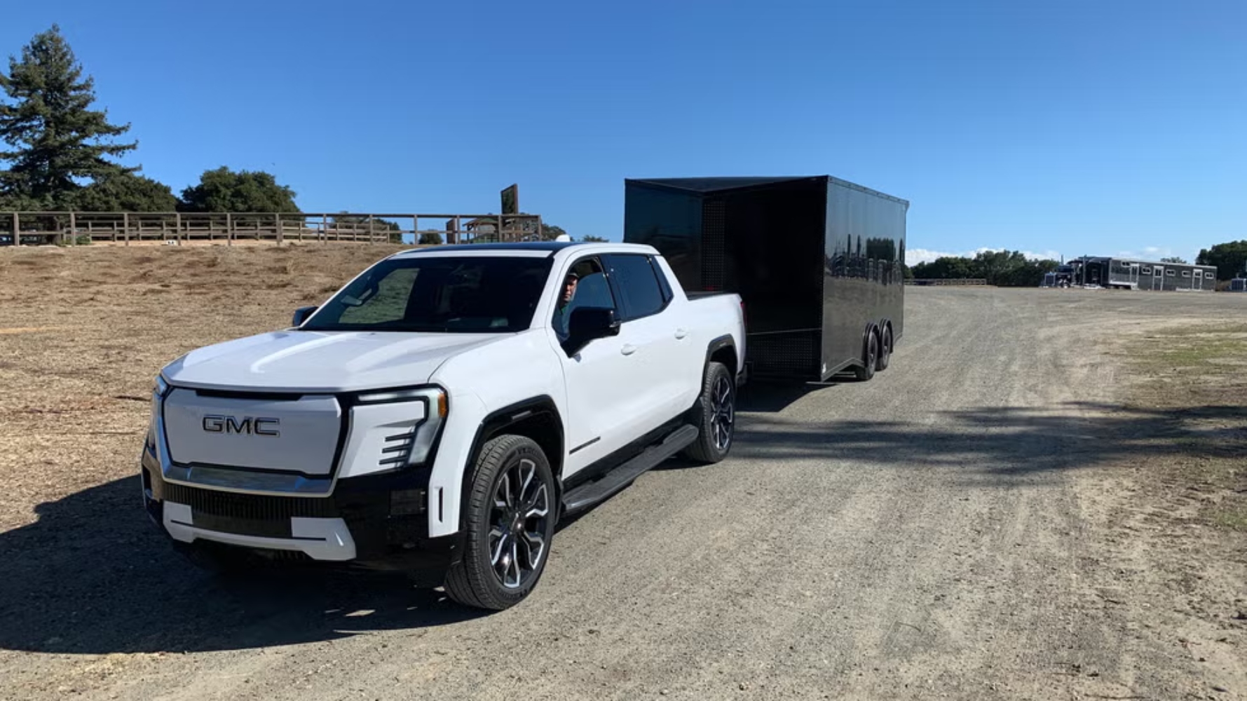 جمس-سييرا-الكهربائية-المربع-نت-39