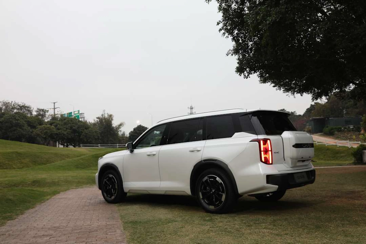 جي-ايه-سي-gs8-ترافلر-المربع-نت-16