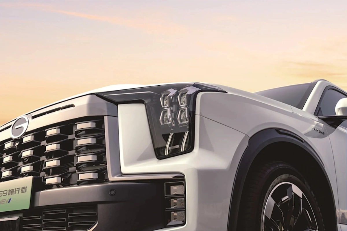 جي-ايه-سي-gs8-ترافلر-المربع-نت-18