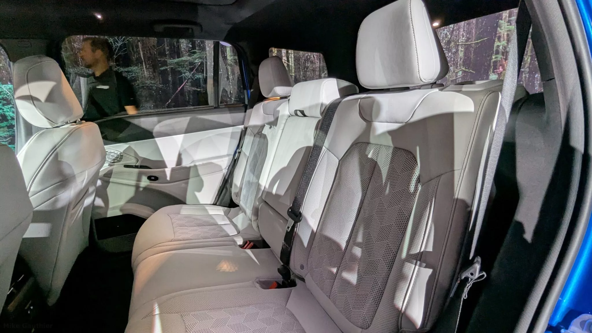 جيب شيروكي 2026 الجديدة كليًا وأهم المواصفات من الخارج والداخل جيب شيروكي 2026 الجديدة كليًا وأهم المواصفات من الخارج والداخل 11