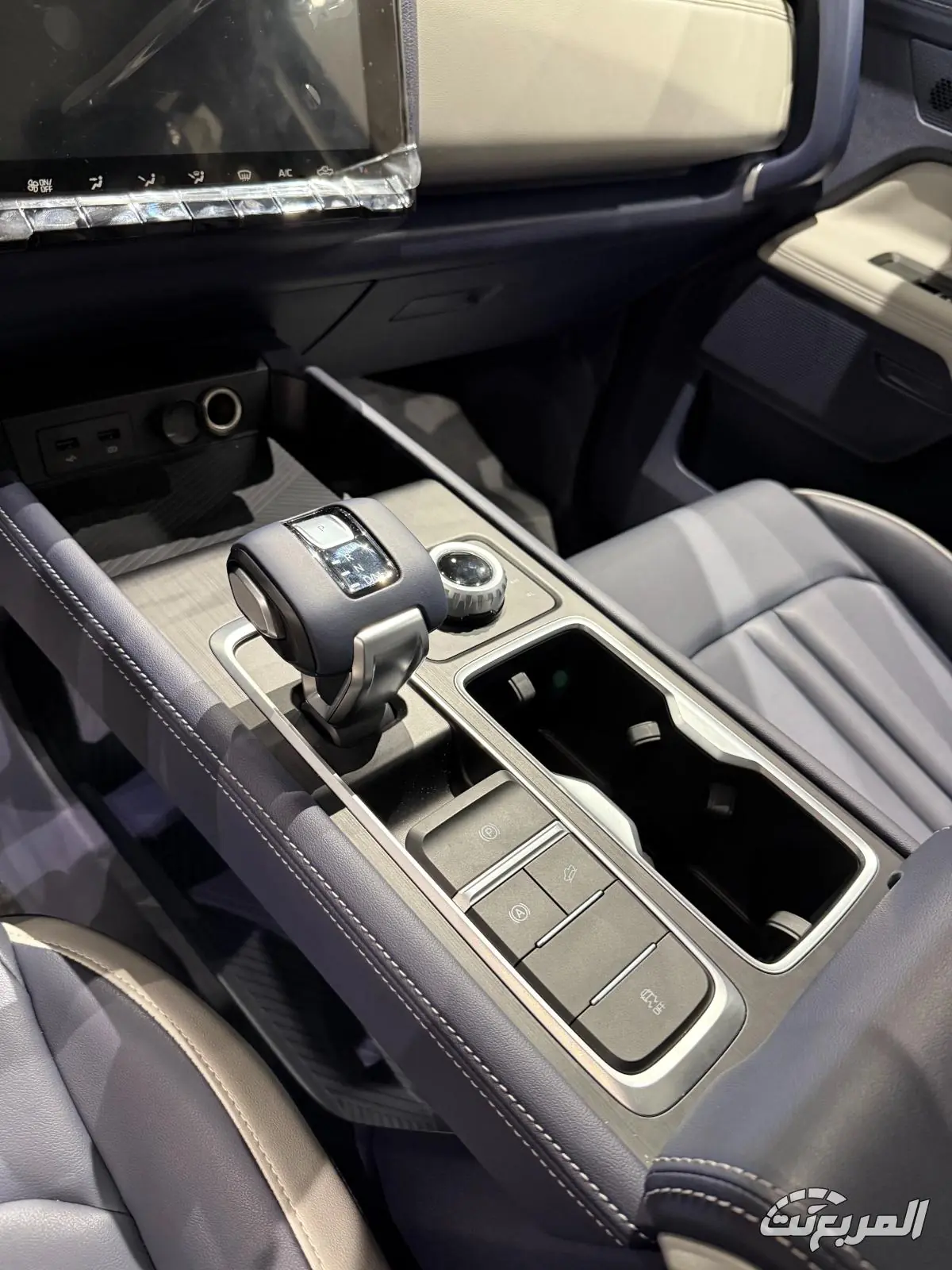 جيه ام سي جراند افينيو 2025 7