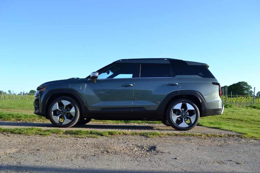 سانج-يونج-توريس-evx-55