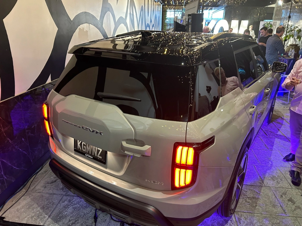 سانج-يونج-توريس-evx-61