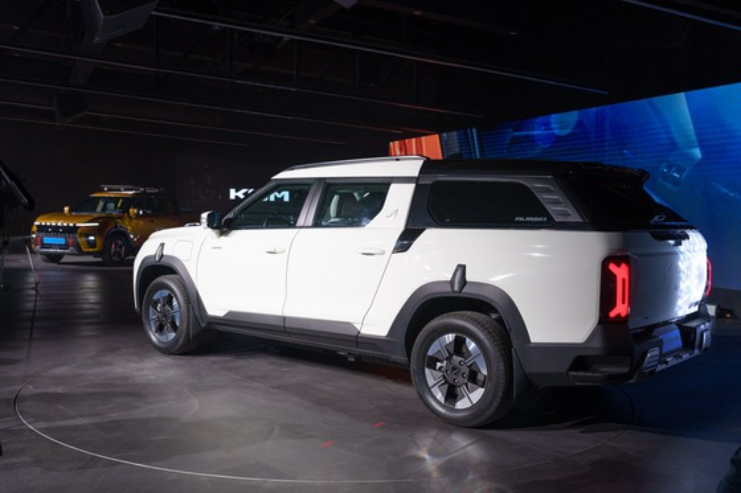 سانج-يونج-موسو-ev-المربع-نت-21