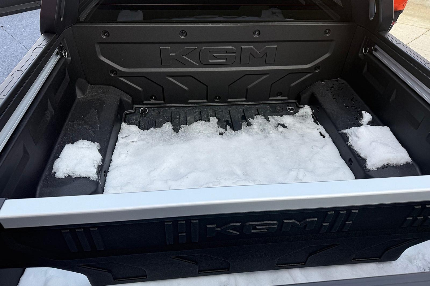 سانج-يونج-موسو-ev-المربع-نت-9