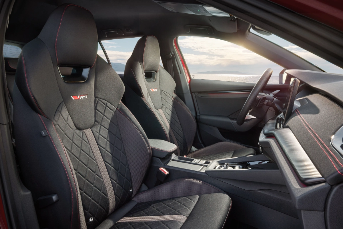 سكودا-اوكتافيا-المربع-نت-10