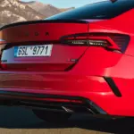 سكودا-اوكتافيا-المربع-نت-14