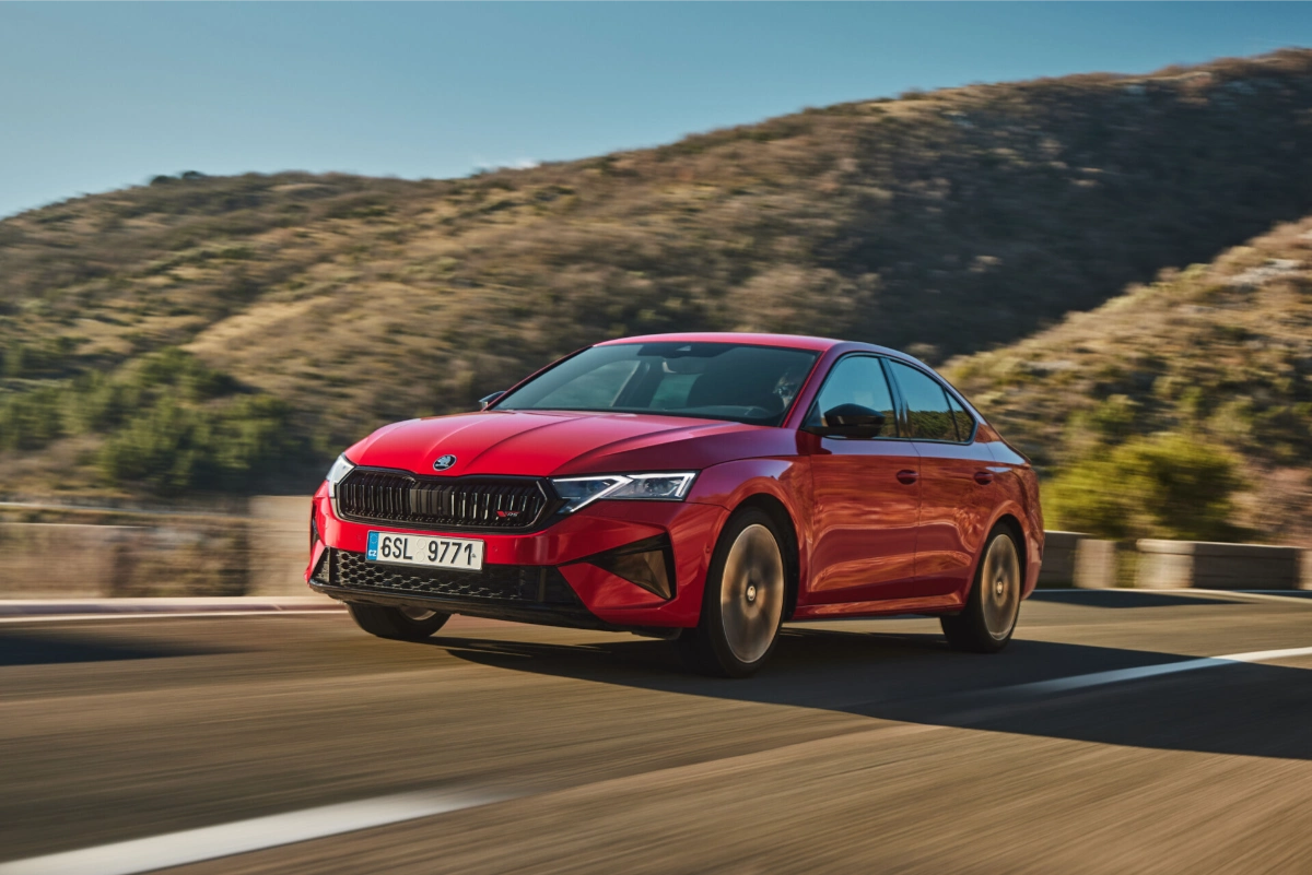 سكودا-اوكتافيا-المربع-نت-18