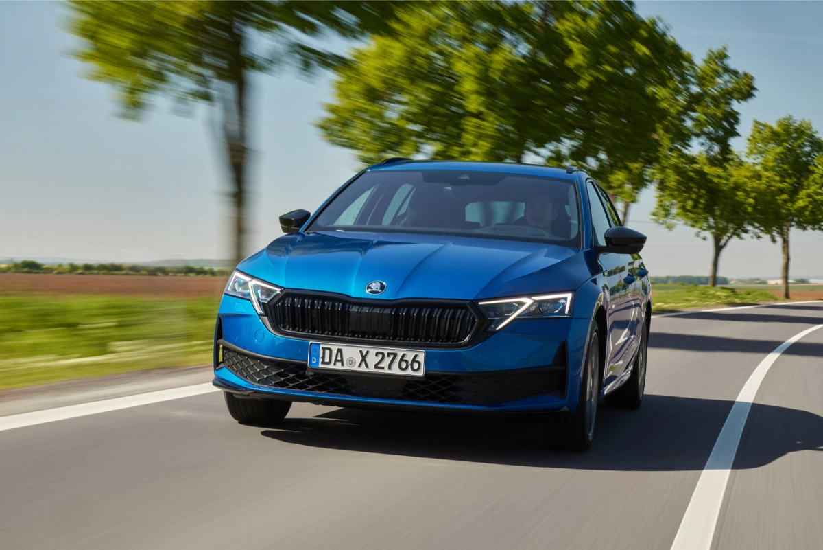 سكودا-اوكتافيا-المربع-نت-19-2