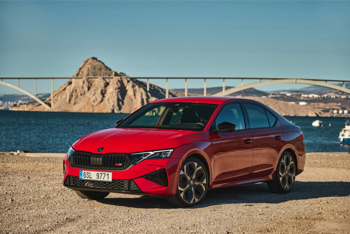 سكودا-اوكتافيا-المربع-نت-5