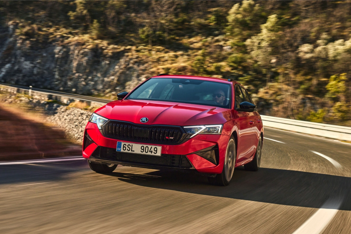 سكودا-اوكتافيا-المربع-نت-7