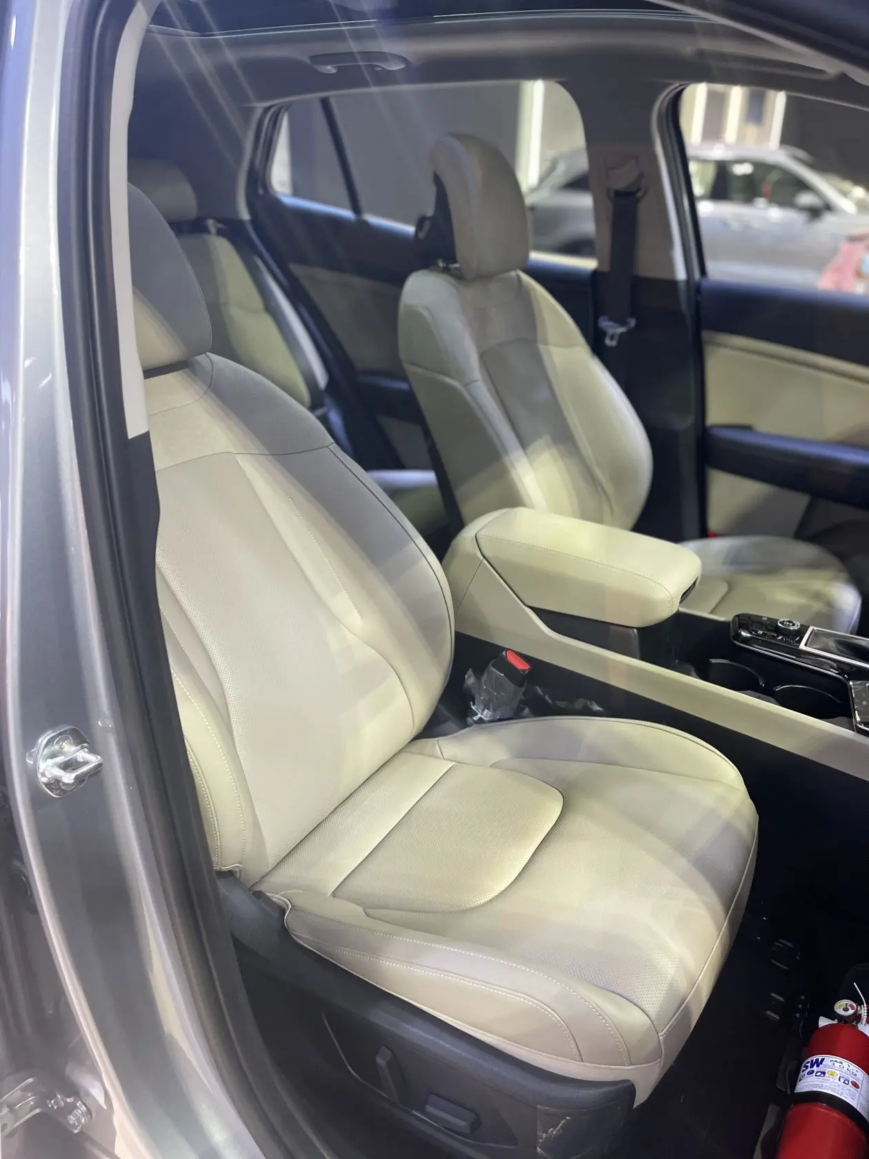 احدث سيارات كيا شبابية 2025.. تصميم عصري واداء يناسب جيل السرعة سيارات كيا شبابية سبورتاج 6