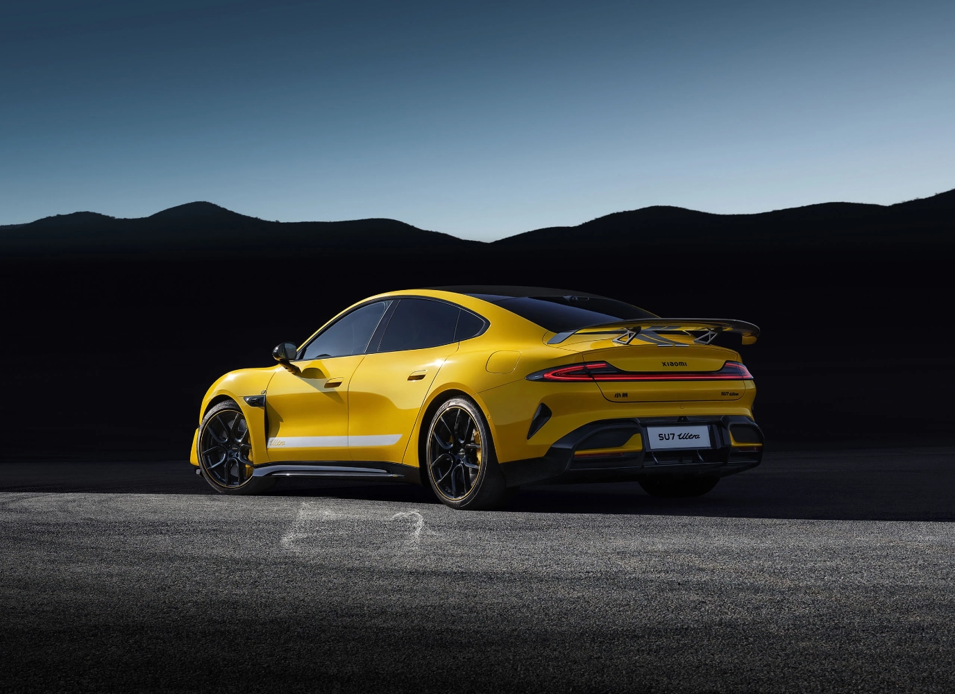 شاومي-su7-الترا-المربع-نت-11