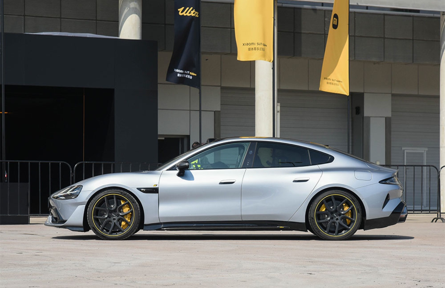 شاومي-su7-الترا-المربع-نت-33