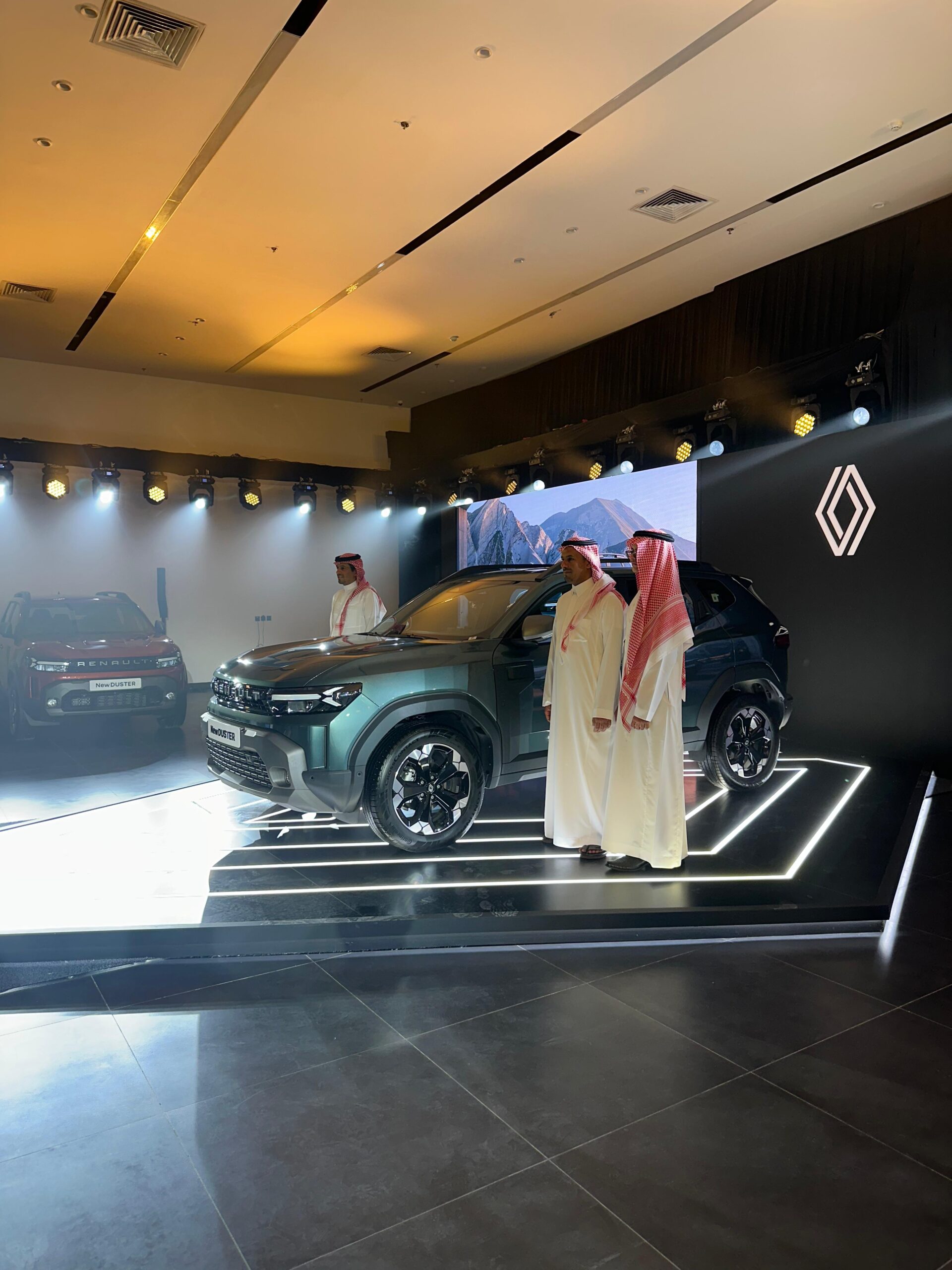 صور رينو داستر 2026 الجديدة 18